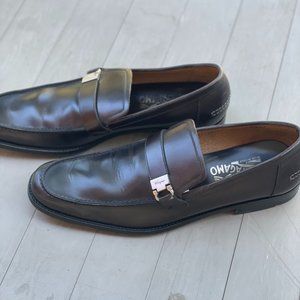 Salvatore Ferragamo leather loafers in very good condition